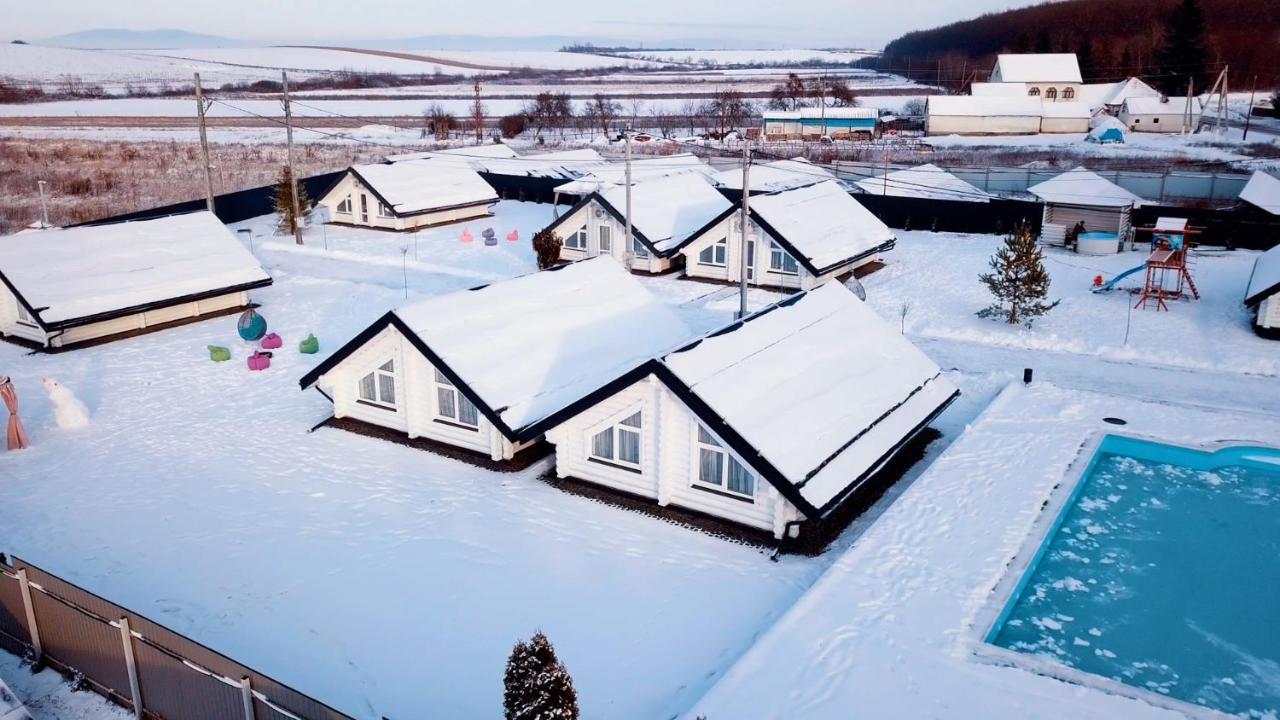 Canada Beregovo Exterior foto